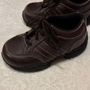 OSHKOSH TODDLER BOYS SHOES